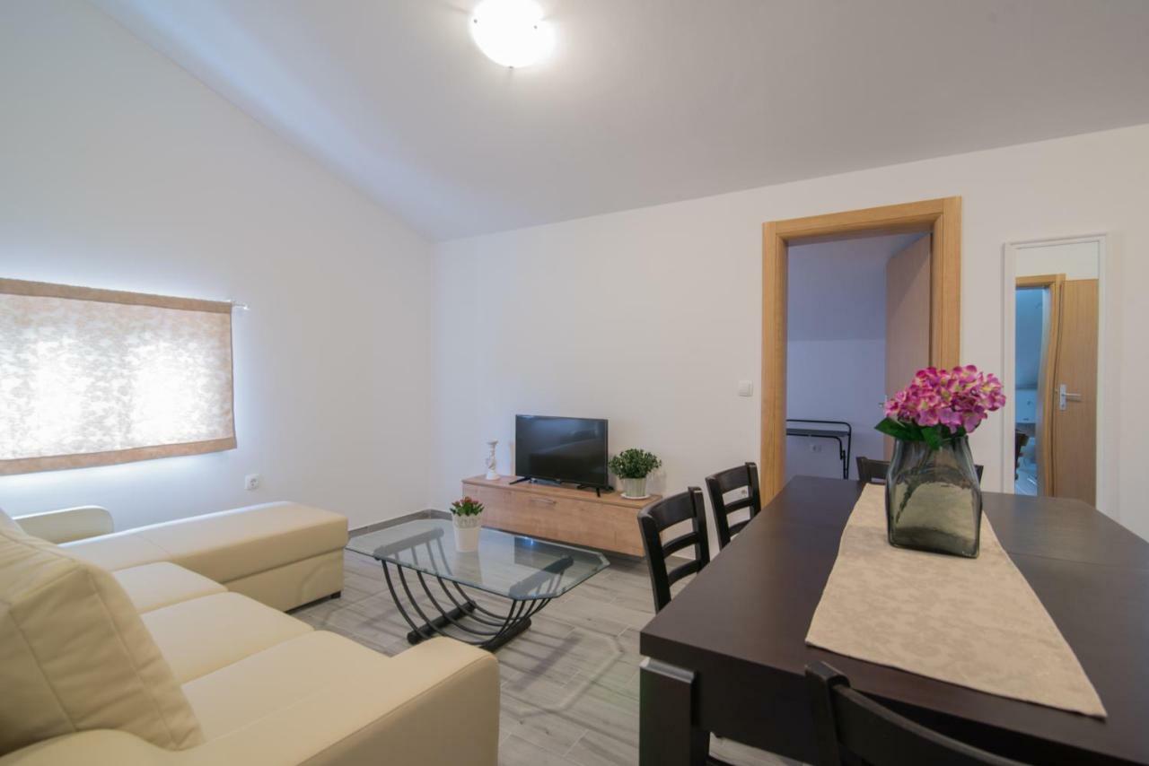 Middle Istra Apartment Pazin Exterior photo